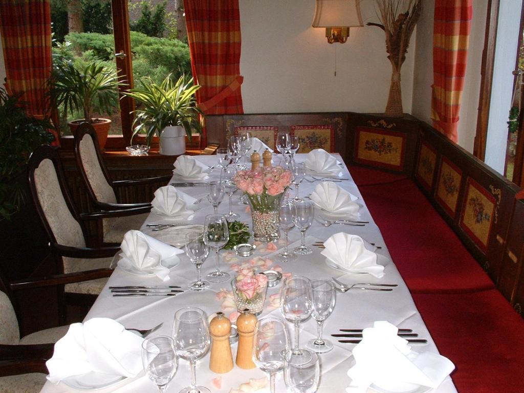 Hotel Schweizer Haus Bielefeld Zewnętrze zdjęcie