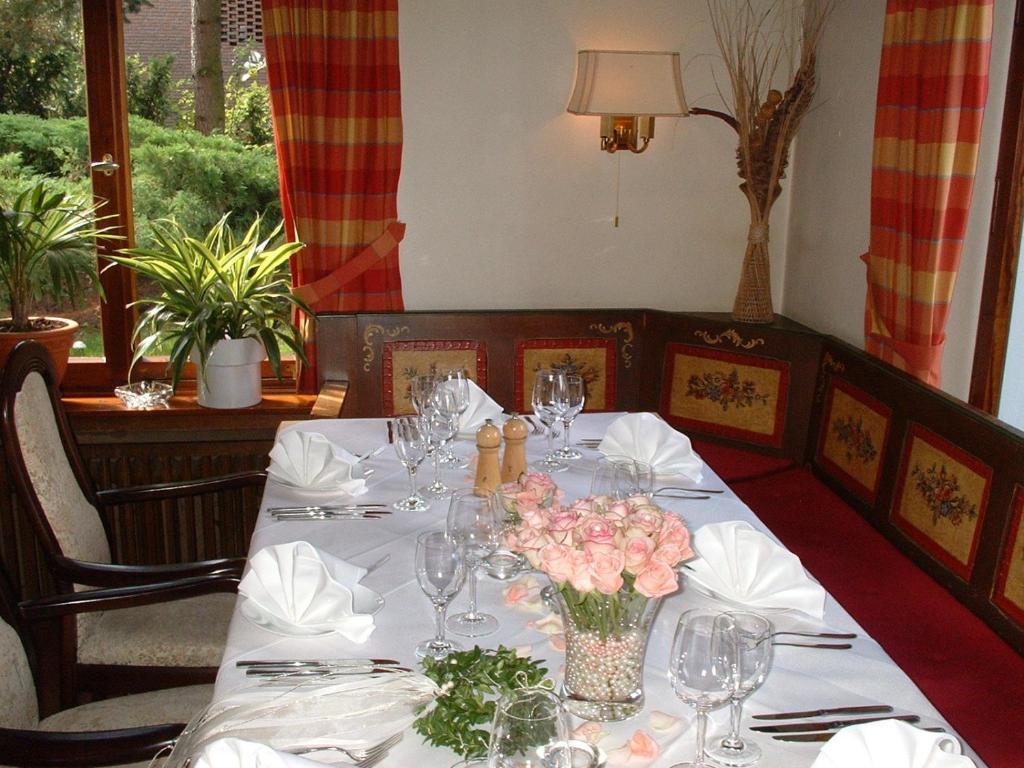 Hotel Schweizer Haus Bielefeld Zewnętrze zdjęcie