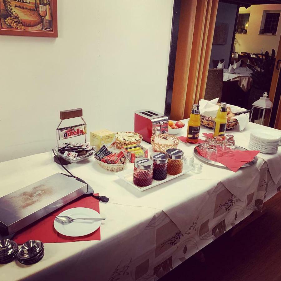 Hotel Schweizer Haus Bielefeld Zewnętrze zdjęcie