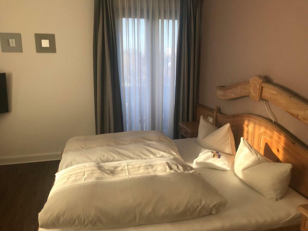 Hotel Schweizer Haus Bielefeld Zewnętrze zdjęcie